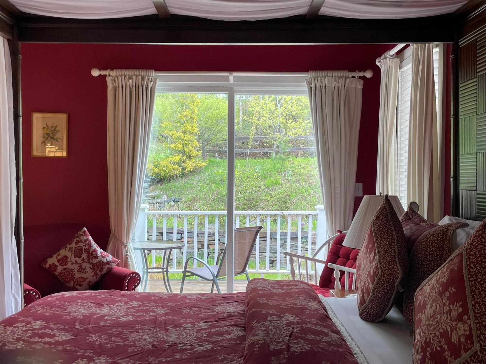 Deerhill Inn West Dover