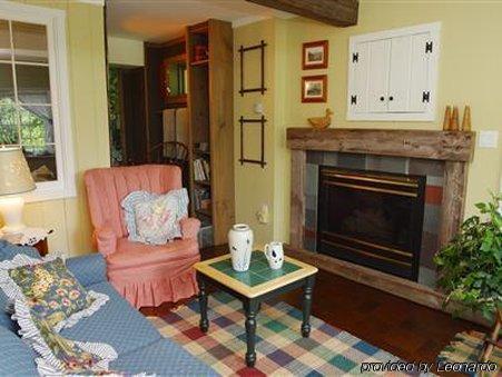 Deerhill Inn