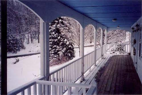 Inn Deerhill